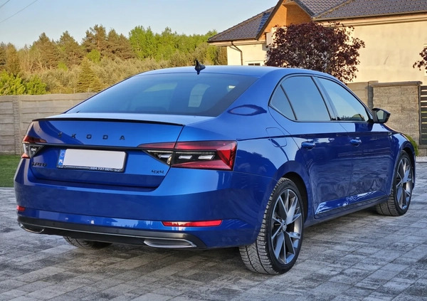 Skoda Superb cena 137700 przebieg: 63230, rok produkcji 2021 z Kielce małe 742